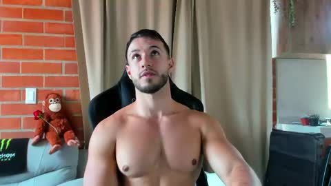 dimitricaruso online show from July 11, 2026, 6:43 pm