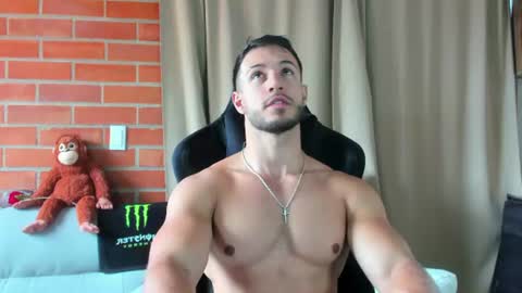 dimitricaruso online show from July 19, 2026, 7:06 pm