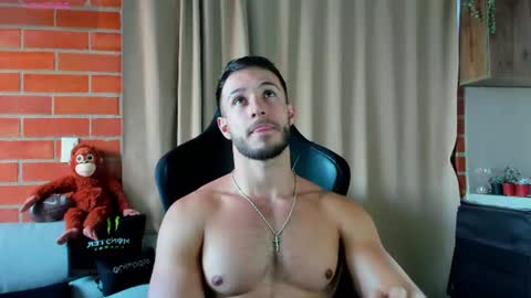 dimitricaruso online show from July 31, 2026, 9:36 pm