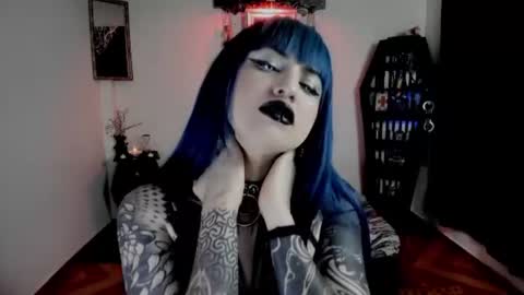 dimmuanddarkness online show from July 30, 2026, 6:23 am