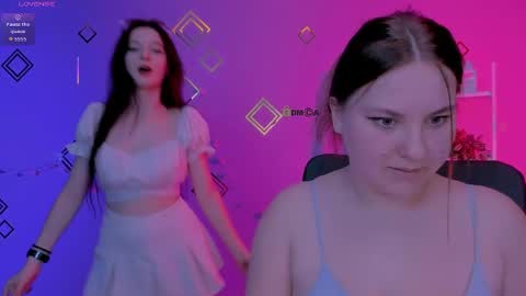 dina_bloom online show from May 20, 2026, 6:58 pm