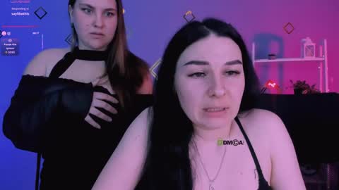 dina_bloom online show from May 28, 2026, 8:06 pm