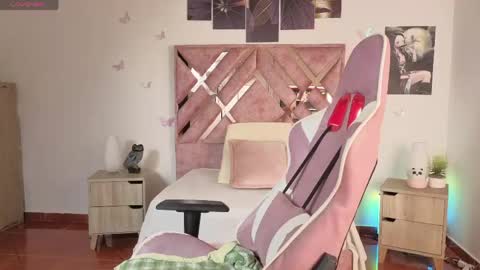 Snapshot of diosa_afrodita24 chatting on June 5, 2026, 10:54 am DIOSA AFRODITA 24 NEW VIDEOS HERE LOVES online show from June 5, 2026, 10:54 am