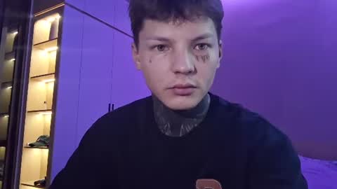 dirtymercedes online show from June 29, 2026, 3:35 am