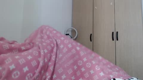 Catherine XXX online show from July 26, 2026, 7:32 pm