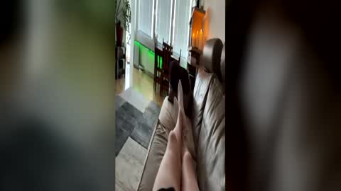 dollpetal online show from June 14, 2026, 3:19 am