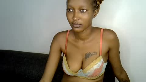 dolsexy online show from June 20, 2026, 1:30 am