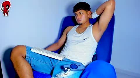 Snapshot of dominick_king chatting on June 21, 2026, 12:13 am Dominic online show from June 21, 2026, 12:13 am