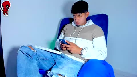 Snapshot of dominick_king chatting on July 2, 2026, 2:00 am Dominic online show from July 2, 2026, 2:00 am
