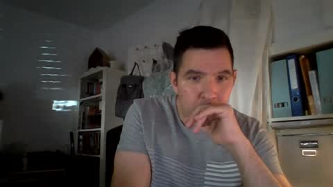 dominik_home online show from July 13, 2026, 8:17 am