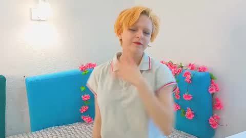Sarah online show from July 29, 2026, 7:17 am