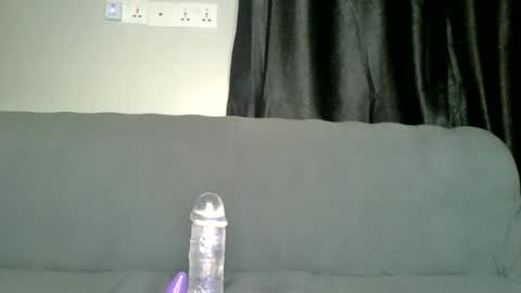 dorians black online show from July 5, 2026, 8:27 pm