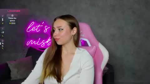 Vanessa online show from June 30, 2026, 8:10 pm