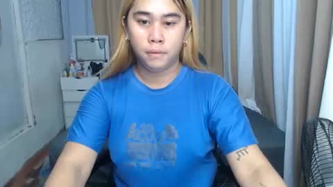 Snapshot of dreammegan chatting on June 25, 2026, 9:58 am Stacy DONT FORGET TO FOLLOW ME AND THUMBS UP my wife samgrg2 online show from June 25, 2026, 9:58 am