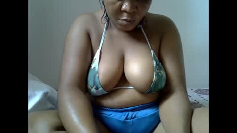 Snapshot of drippingnwet chatting on June 16, 2026, 1:58 pm drippingnwet online show from June 16, 2026, 1:58 pm