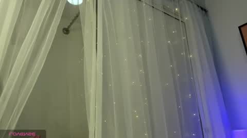 dulce__fiore07 online show from July 23, 2026, 12:14 pm