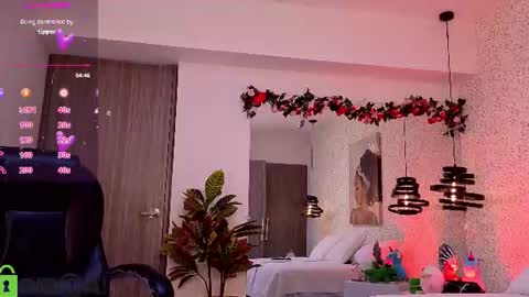 dulce_isabel_ online show from June 11, 2026, 3:59 am
