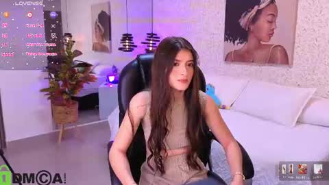 dulce_isabel_ online show from July 20, 2026, 3:54 am