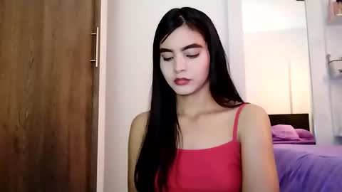Snapshot of dulce_lucero chatting on March 12, 2025, 5:07 pm dulce_lucero online show from March 12, 2025, 5:07 pm