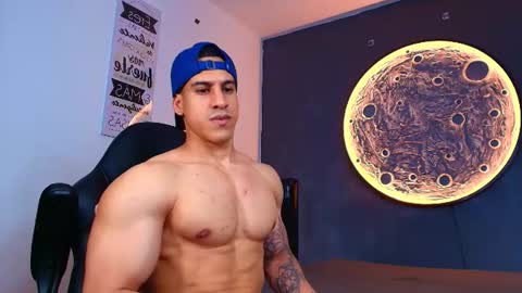 duran_dhikol1 online show from July 25, 2026, 11:35 pm