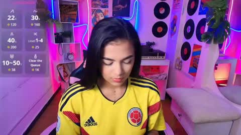 Snapshot of duulce_mia chatting on July 7, 2026, 11:25 am duulce_mia online show from July 7, 2026, 11:25 am