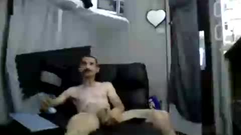 dzznutzz9 online show from July 15, 2026, 4:18 am