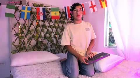 John online show from June 25, 2026, 11:59 am
