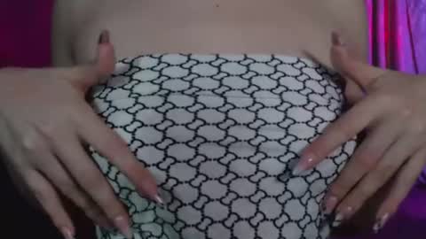 Lily online show from August 8, 2026, 1:13 pm