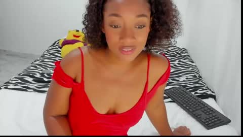 Snapshot of ebony_banks chatting on June 5, 2026, 1:45 am Liz online show from June 5, 2026, 1:45 am