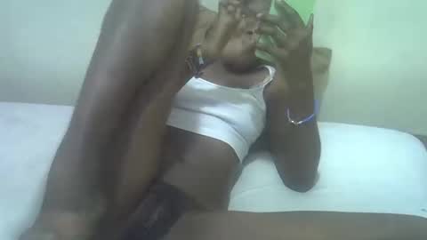 ebony_pearl59 online show from June 9, 2026, 9:10 am