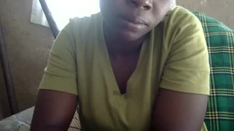 Snapshot of ebonychery chatting on June 20, 2026, 12:19 pm ebonychery online show from June 20, 2026, 12:19 pm