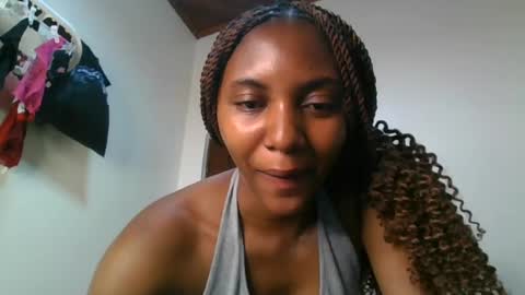 ebonyslut09 online show from June 26, 2026, 4:44 pm