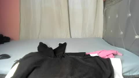 ebonysmiles00 online show from June 20, 2026, 7:22 am
