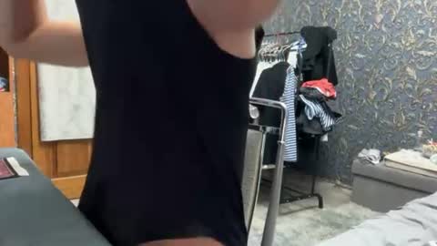 eddy_1994 online show from July 20, 2026, 11:56 am