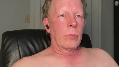 Eddy online show from April 27, 2026, 1:47 am