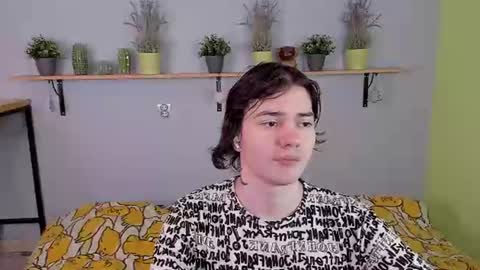 Snapshot of edgar_ray chatting on August 2, 2026, 1:26 am Edgar online show from August 2, 2026, 1:26 am