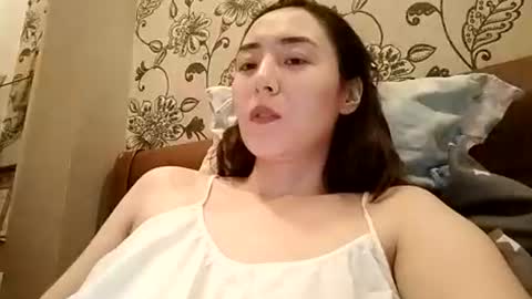 Effy online show from July 26, 2026, 7:43 pm