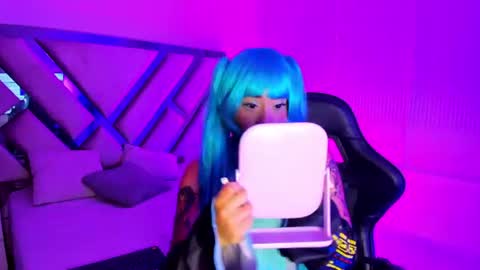 elena_tylor online show from July 19, 2026, 9:18 pm