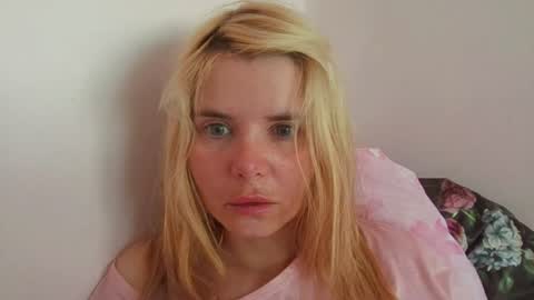 Elena online show from July 13, 2026, 12:52 pm