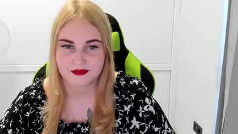 Elina online show from June 30, 2026, 9:32 am