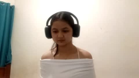 Snapshot of elisabethkapoor chatting on July 21, 2026, 11:56 am Harper online show from July 21, 2026, 11:56 am