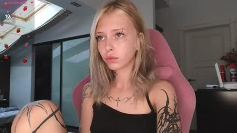 Elizabeth online show from August 7, 2026, 3:36 pm