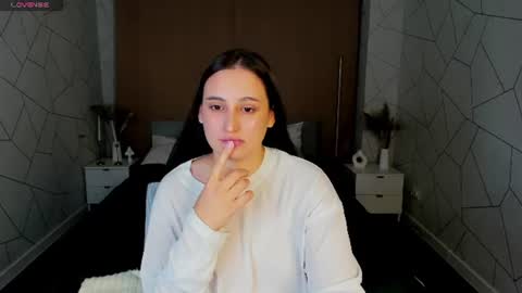 Elizabet online show from July 18, 2026, 5:28 pm