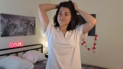 Snapshot of elizabeth_harris_ chatting on June 12, 2026, 2:27 pm Malena online show from June 12, 2026, 2:27 pm