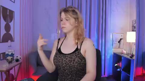 Elizabeth online show from July 12, 2026, 5:31 am