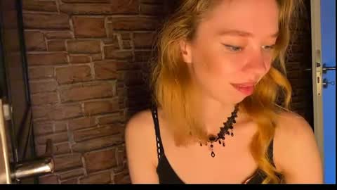 Eliza online show from July 16, 2026, 6:25 pm