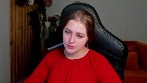 EllaBells online show from April 12, 2026, 5:12 am