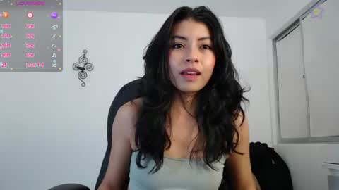 Ella Amoneth online show from July 26, 2026, 1:14 am