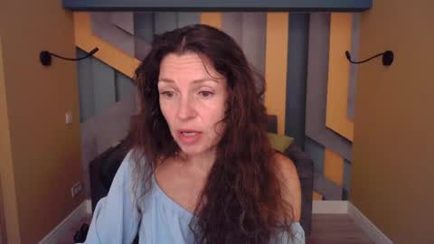 EllaLongs online show from July 19, 2026, 11:36 am