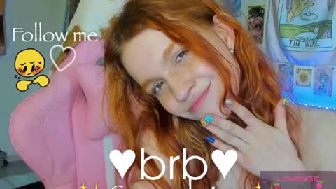 Snapshot of elly_milas chatting on April 27, 2026, 5:22 pm Elly Fansly online show from April 27, 2026, 5:22 pm